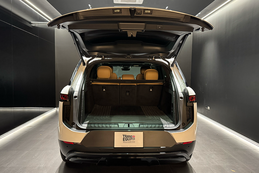 RANGE ROVER SPORT D300 DYNAMIC SE